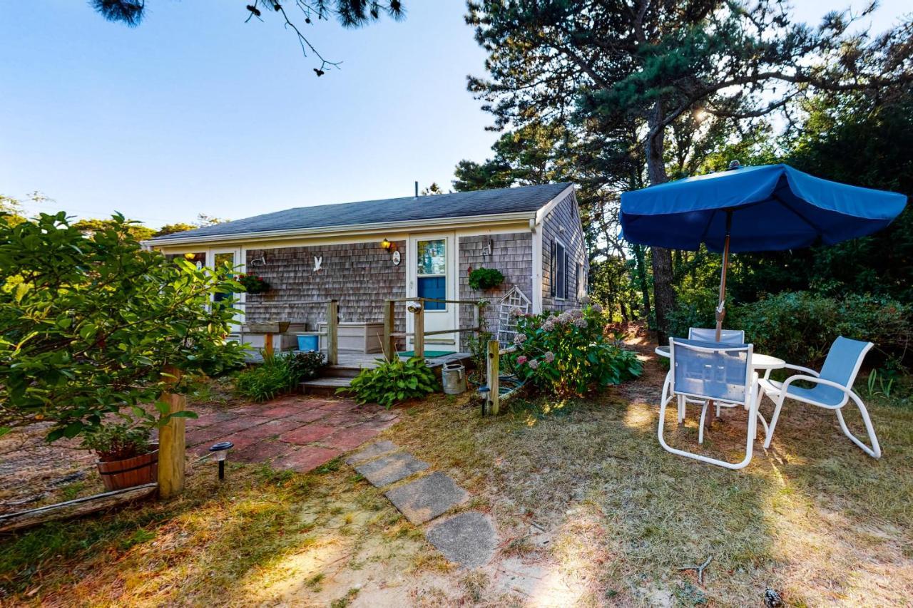 Beach Rose Guest Studio Nauset Heights Екстер'єр фото
